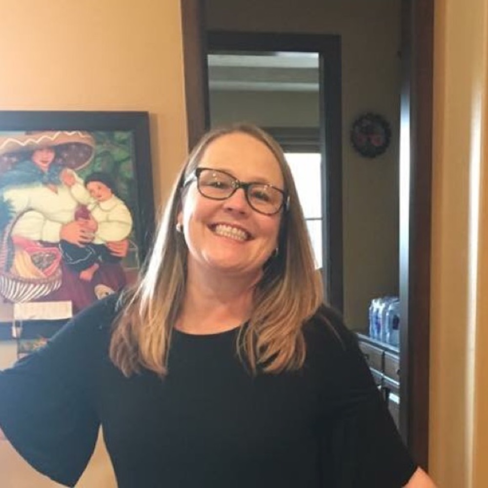 Meet your Posher, Jennifer